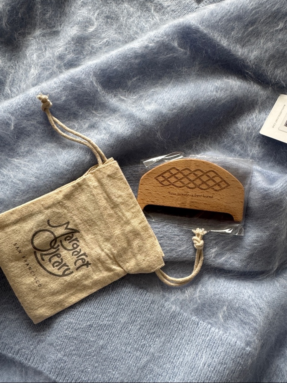 Margaret O’Leary Cashmere V-Neck Sweater - Picture 5 of 5